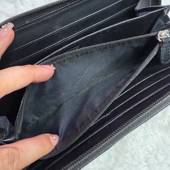 COACH Black Signature Wallet - Picture 11 of 11